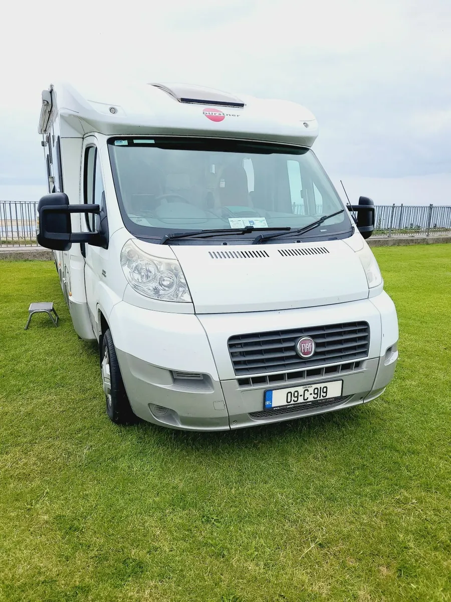 2009 Burstner Solano T615 - Image 1