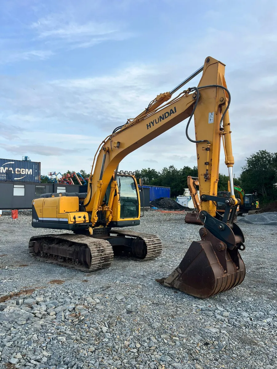 13 16 ton digger excavator, Hyundai Robex 160 LC-9 - Image 3
