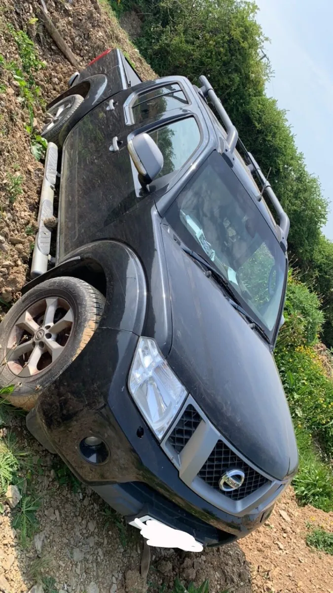 Nissan Navara 2012 - Image 1