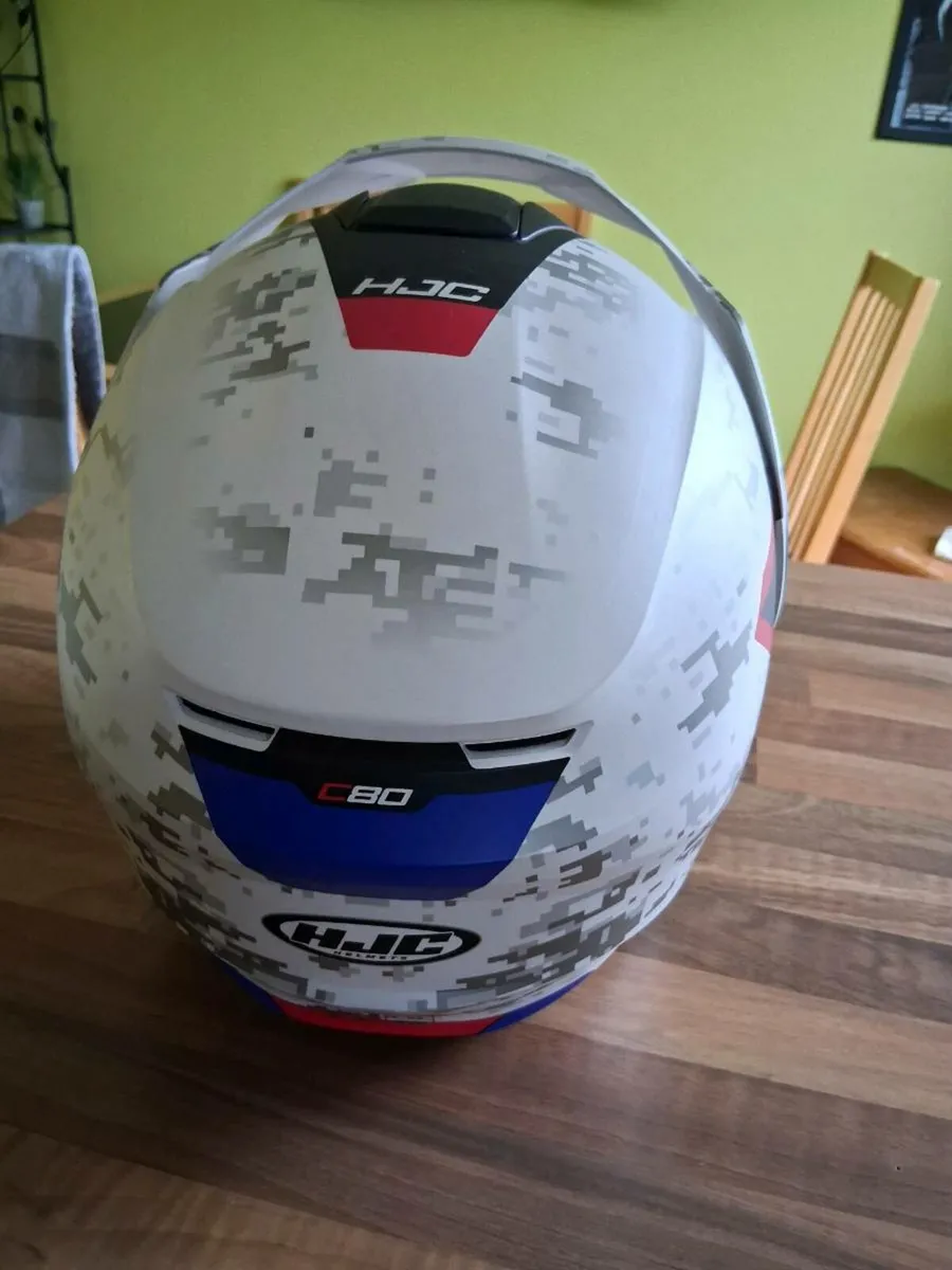 Motorcycle Helmet - Image 2