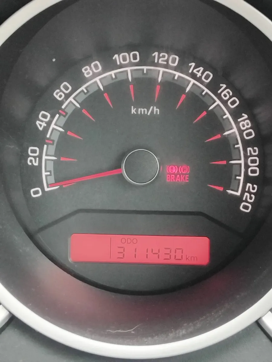 Kia Venga 2011 Diesel - Image 3