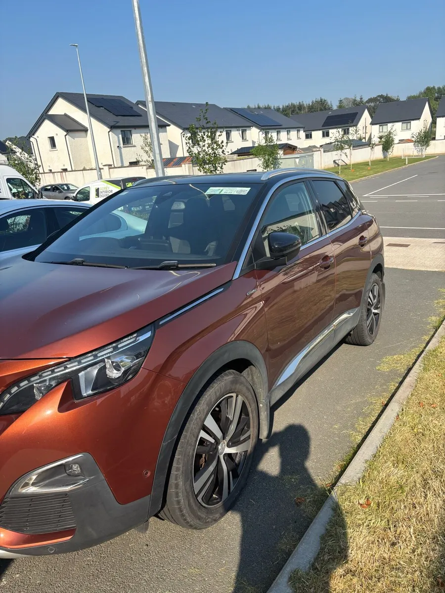 Car - Image 2