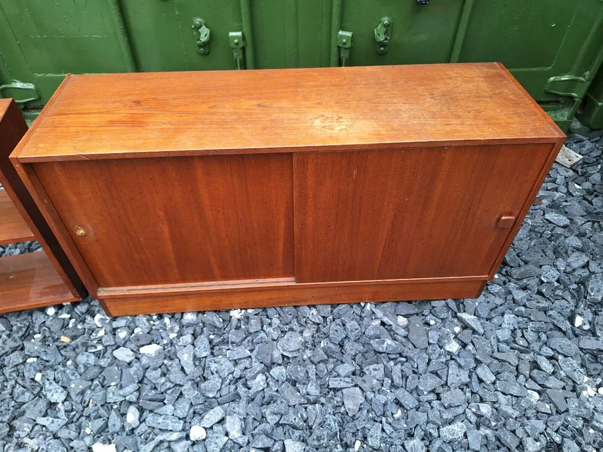 Vintage furniture's for restoration (DELIVERY) - Image 2