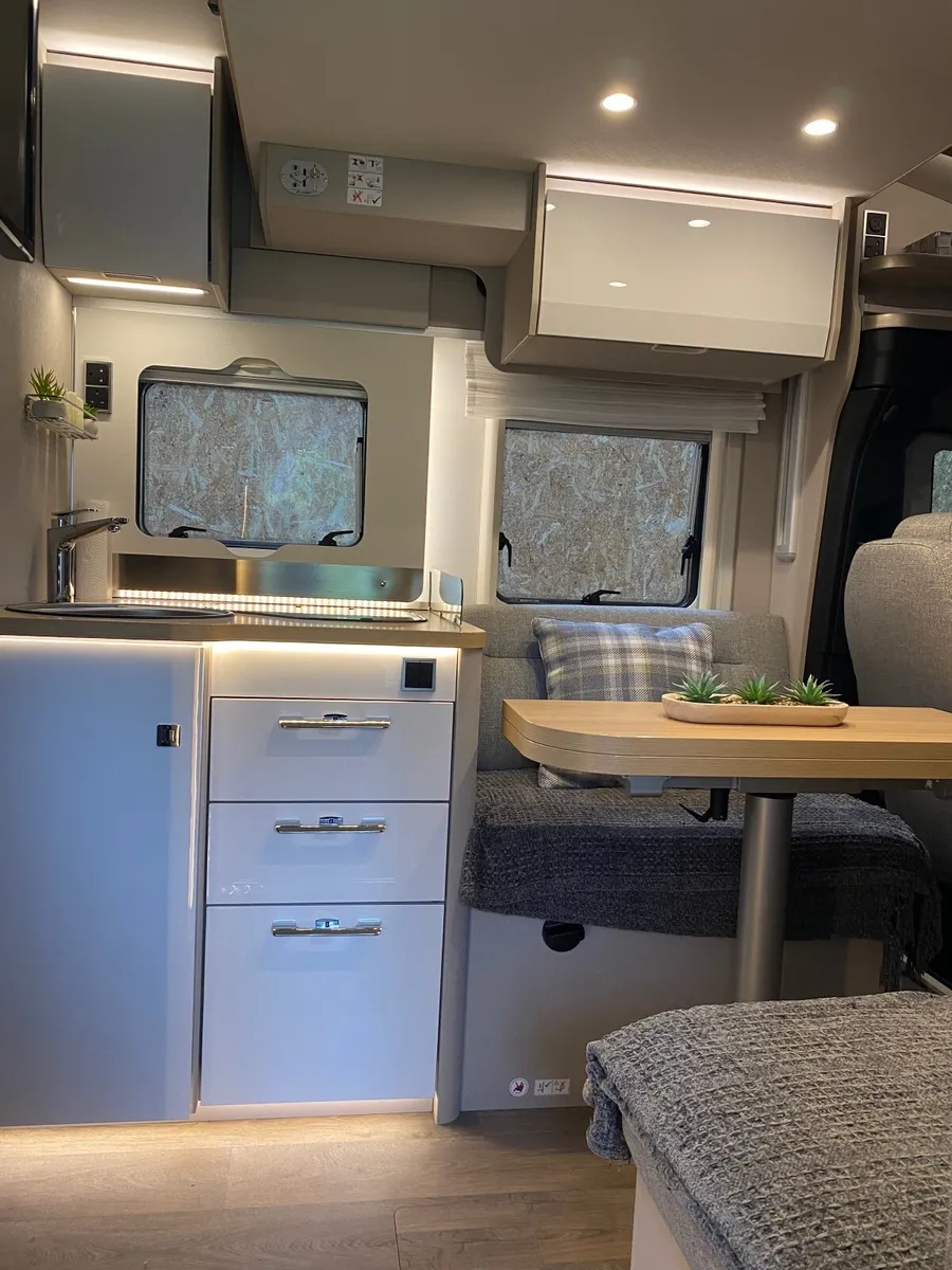 Motorhome - Image 3