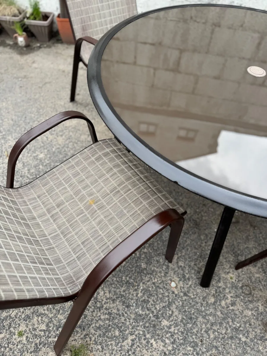 Garden furniture dinning set 4 seater - Image 1