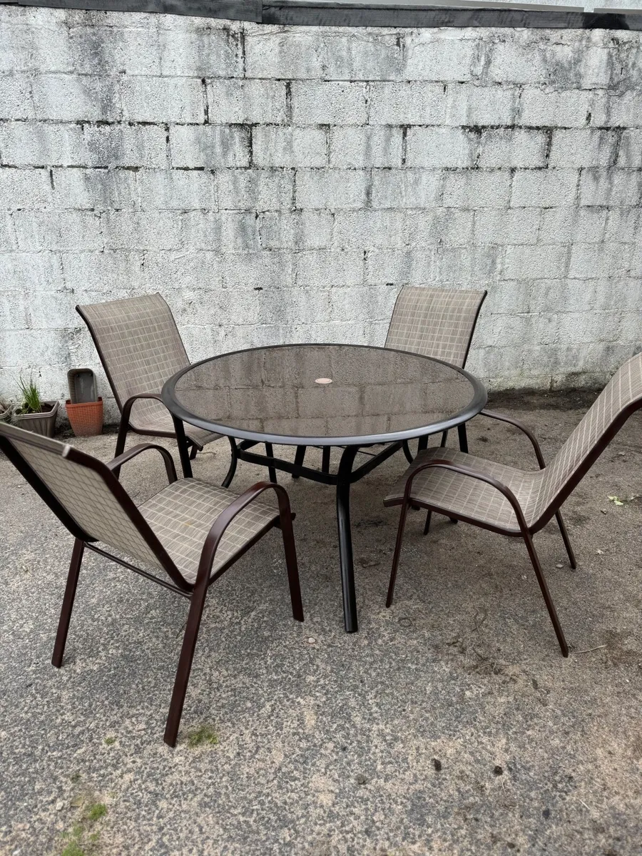 Garden furniture dinning set 4 seater - Image 4