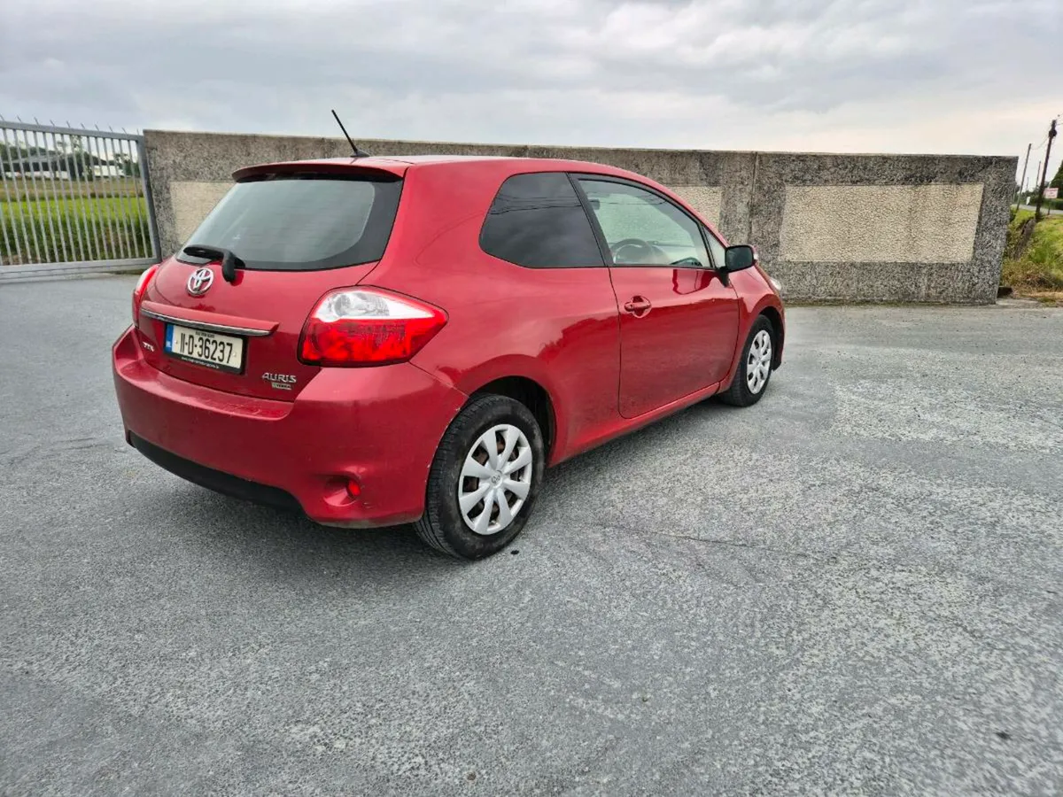 Toyota Auris Van 1.4 D4D - Image 3