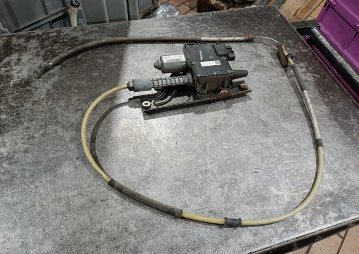 WANTED-Opel insignia - Hand break and control unit