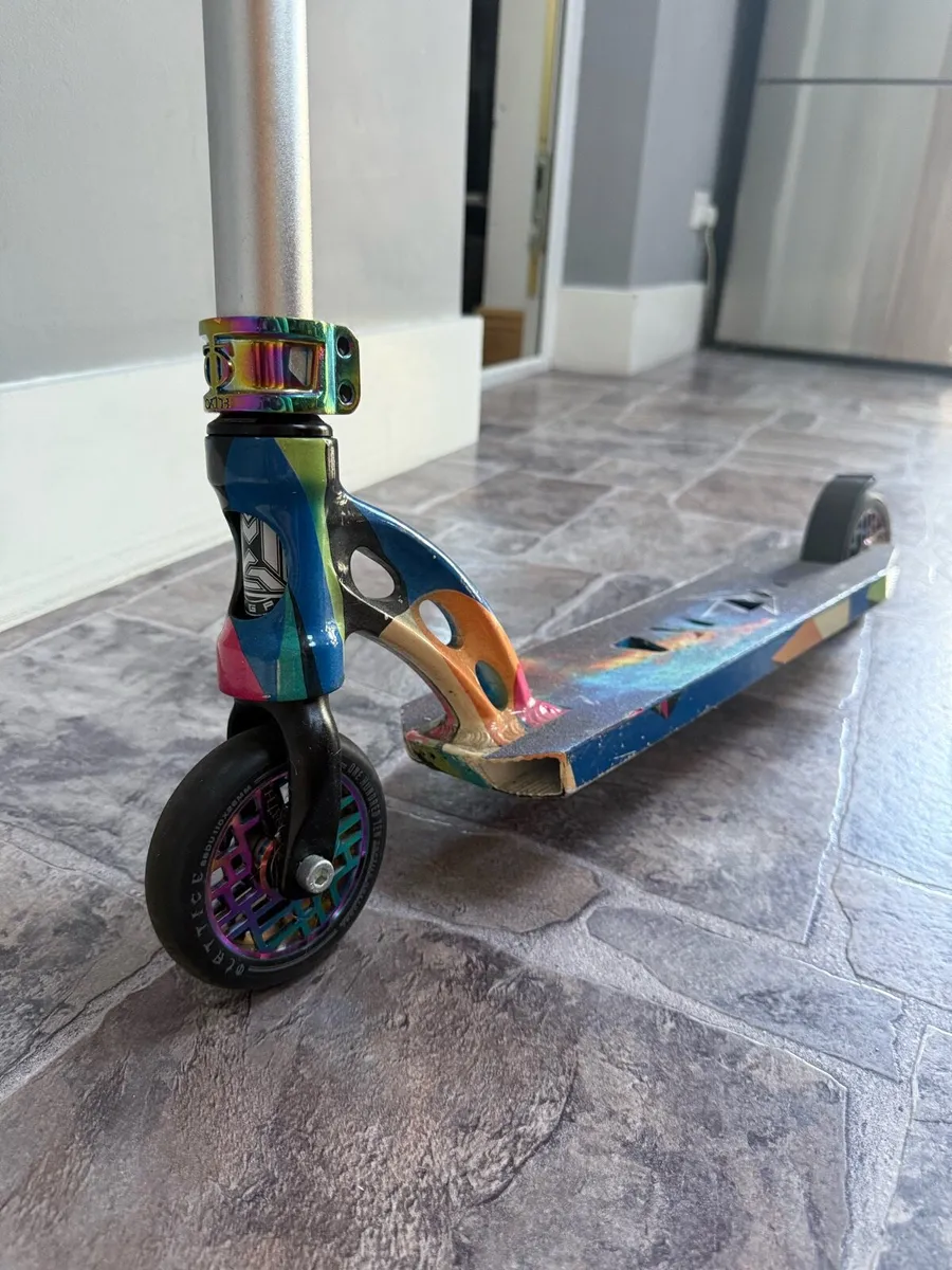 Stunt scooter - Image 2