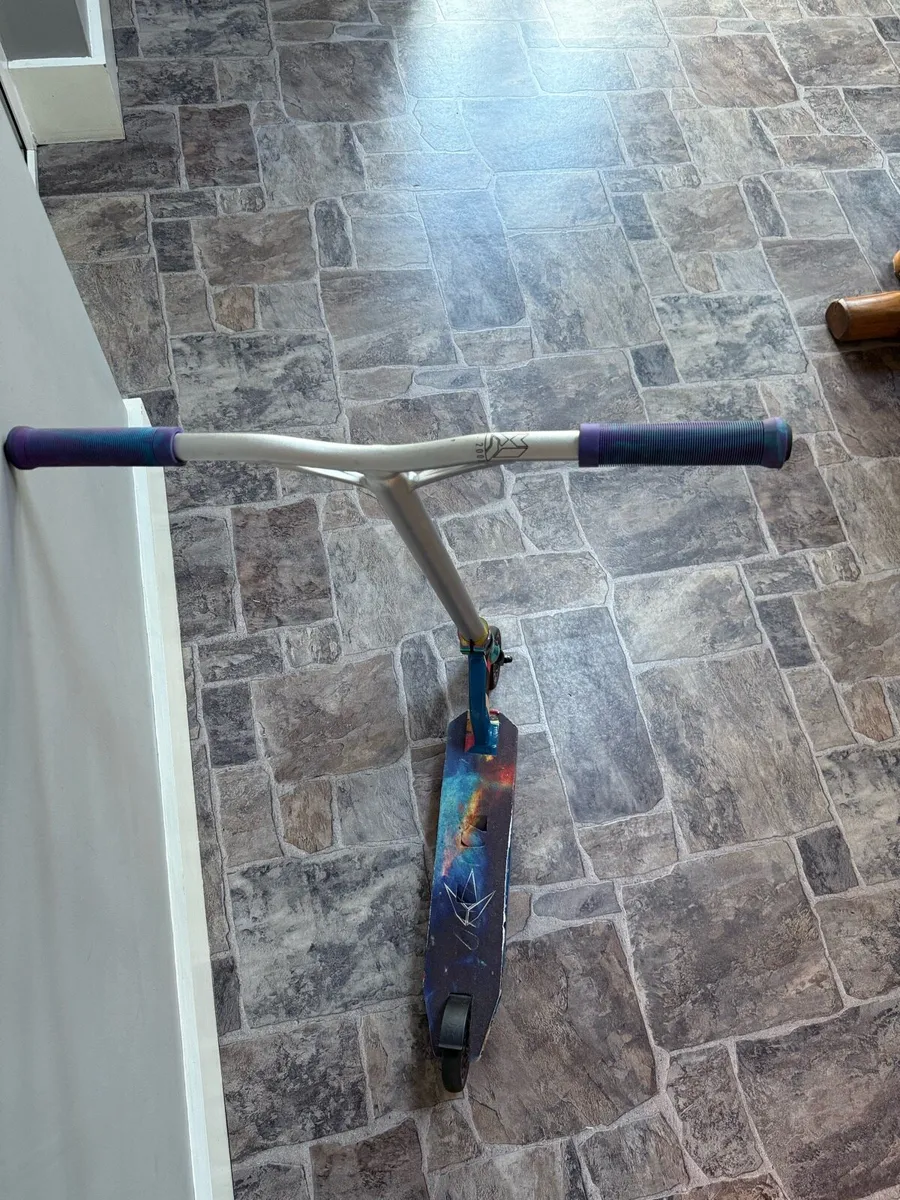 Stunt scooter - Image 4