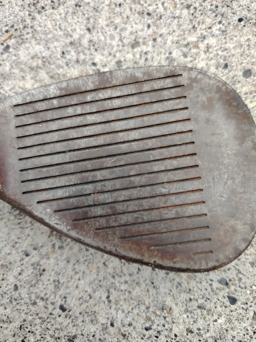 Titilest 56 vokey oil can wedge - Image 1