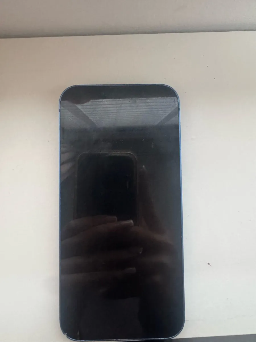 Iphone 14 - Image 2