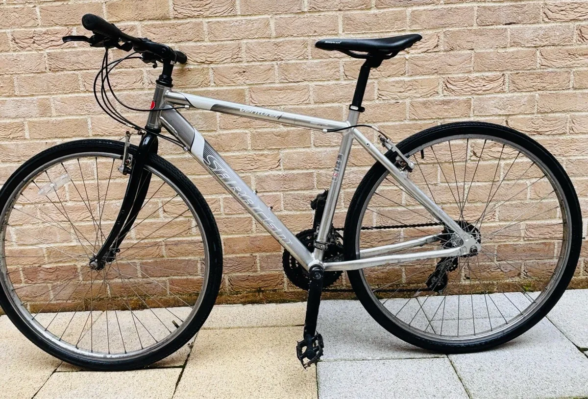 Saracen bicycle for sale. - Image 1
