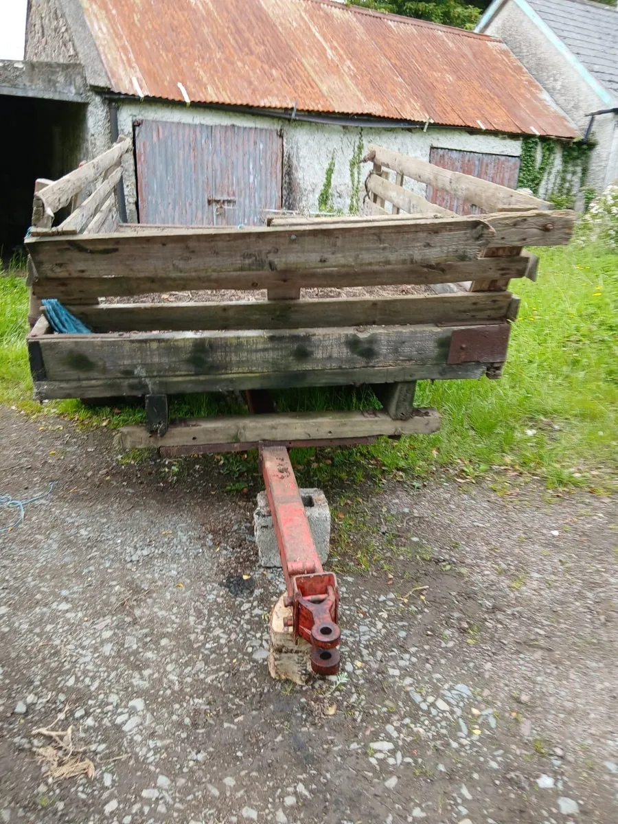 Trailer - Image 2
