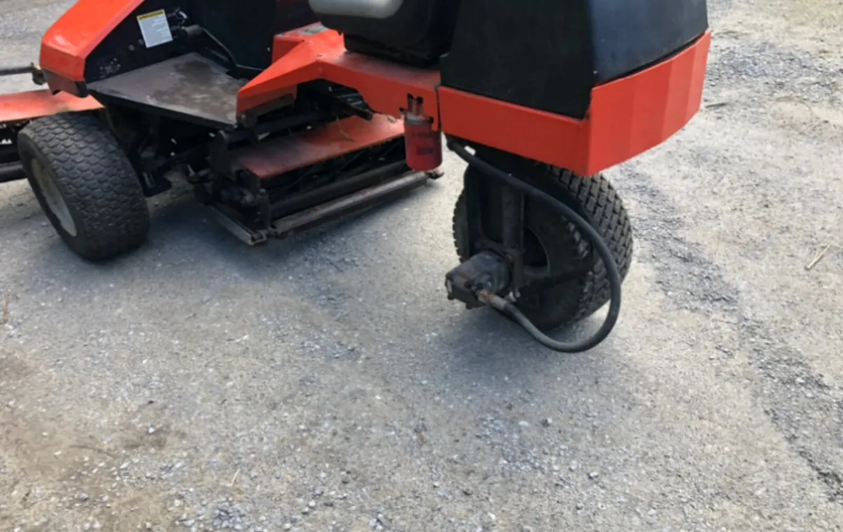Jacobsen lawn mower - Image 4