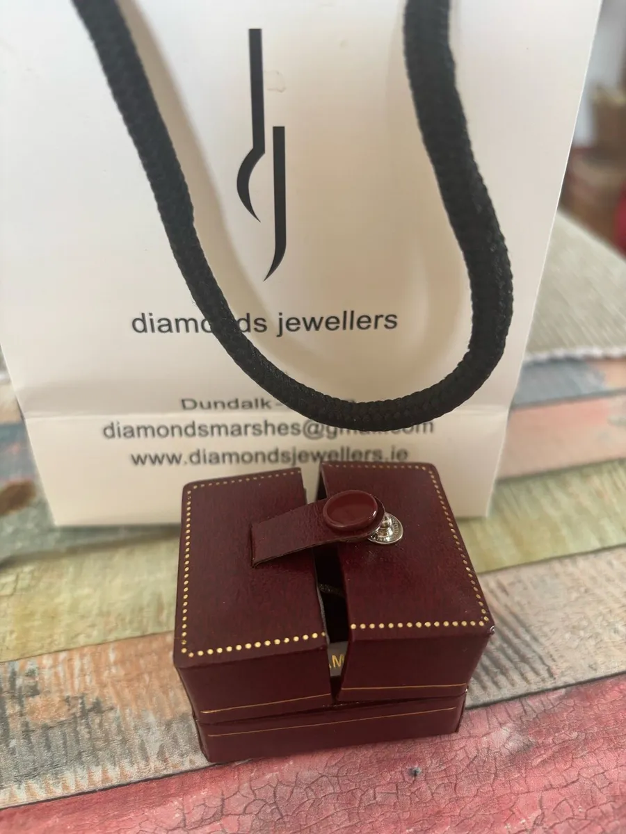 Diamond ring - Image 1