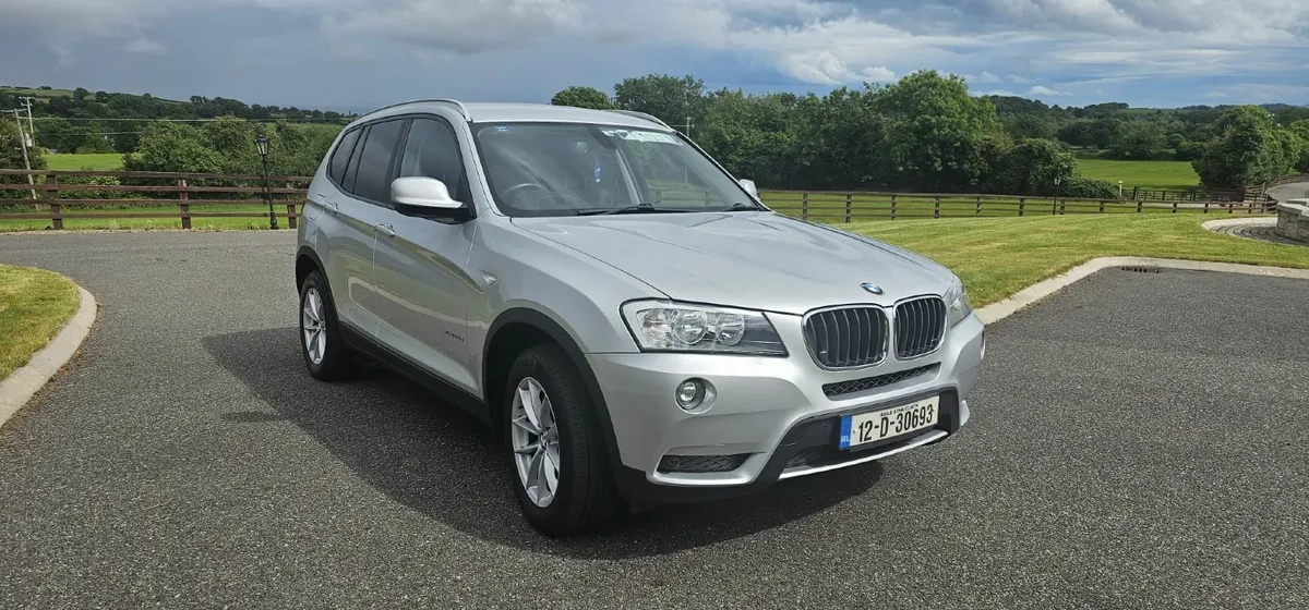 BMW X3  -  2012  -  xDrive  -  Tinted windows - Image 2