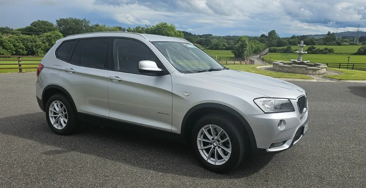 BMW X3  -  2012  -  xDrive  -  Tinted windows - Image 4