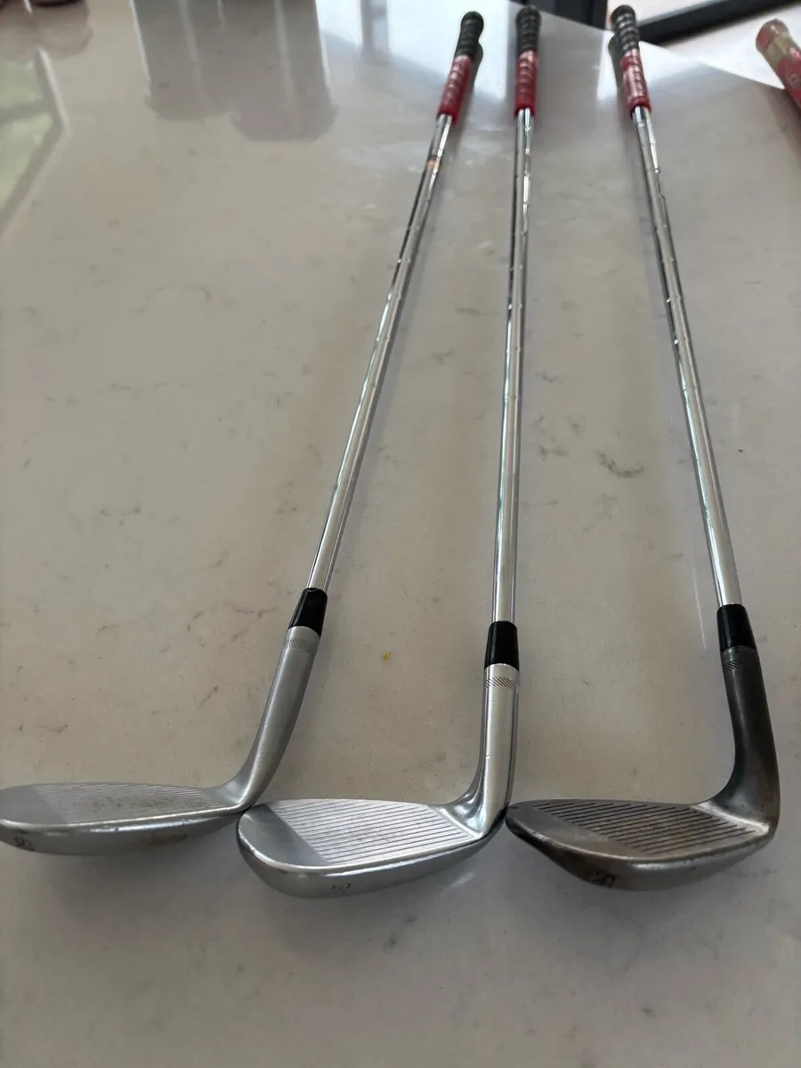 Titleist Vokeys and odyssey hotworks 9 - Image 2