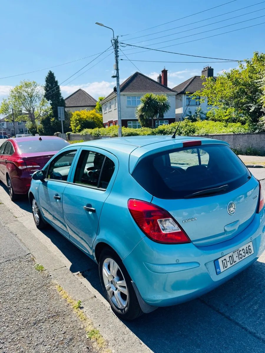 Vauxhall Corsa 2010 - Image 2