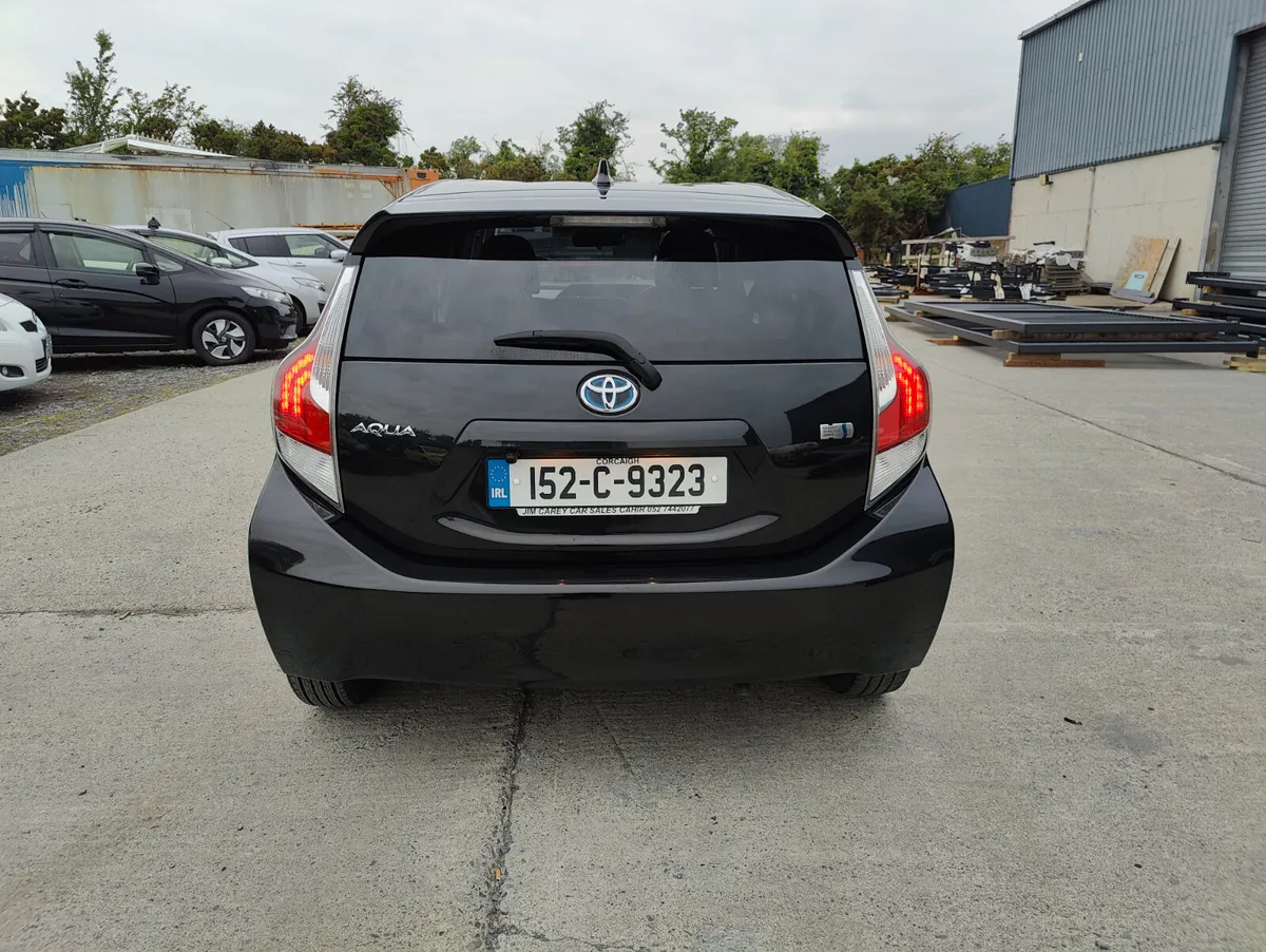 Toyota Aqua 2015 - Image 4