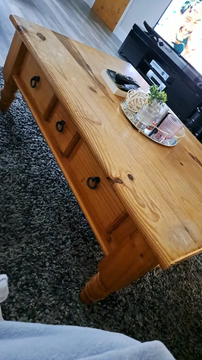Dresser - Image 4