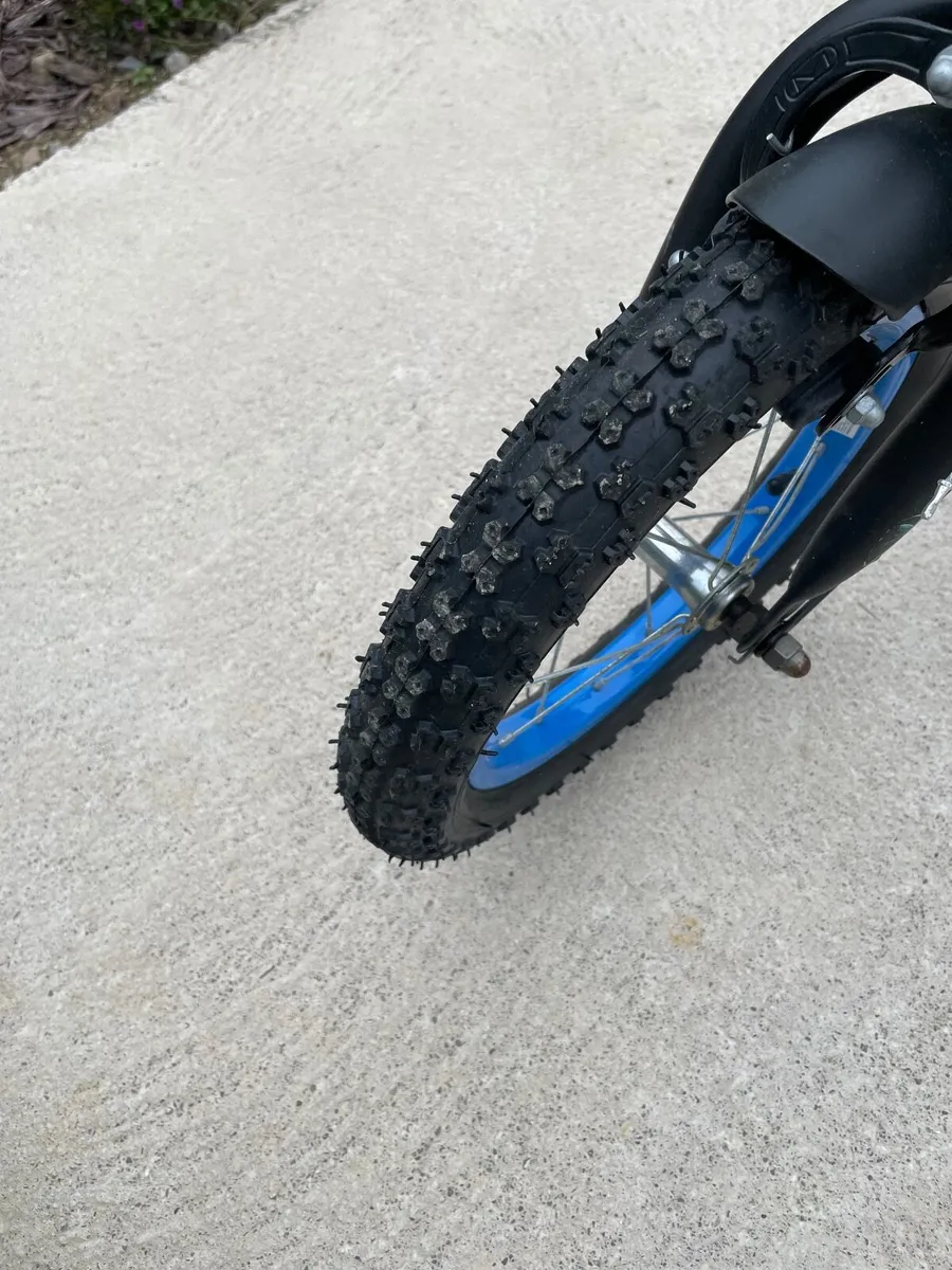 Bicycle - Image 2