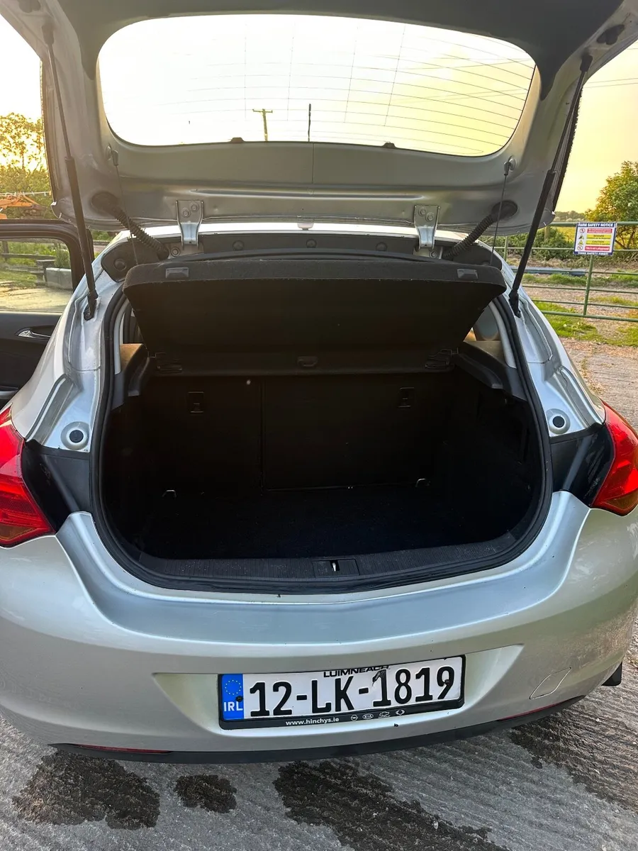 2012 Opel Astra - Image 3