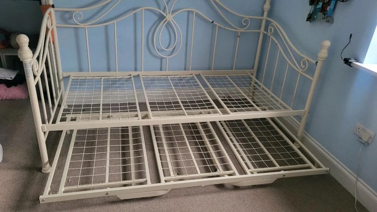 Children Bed - Image 2