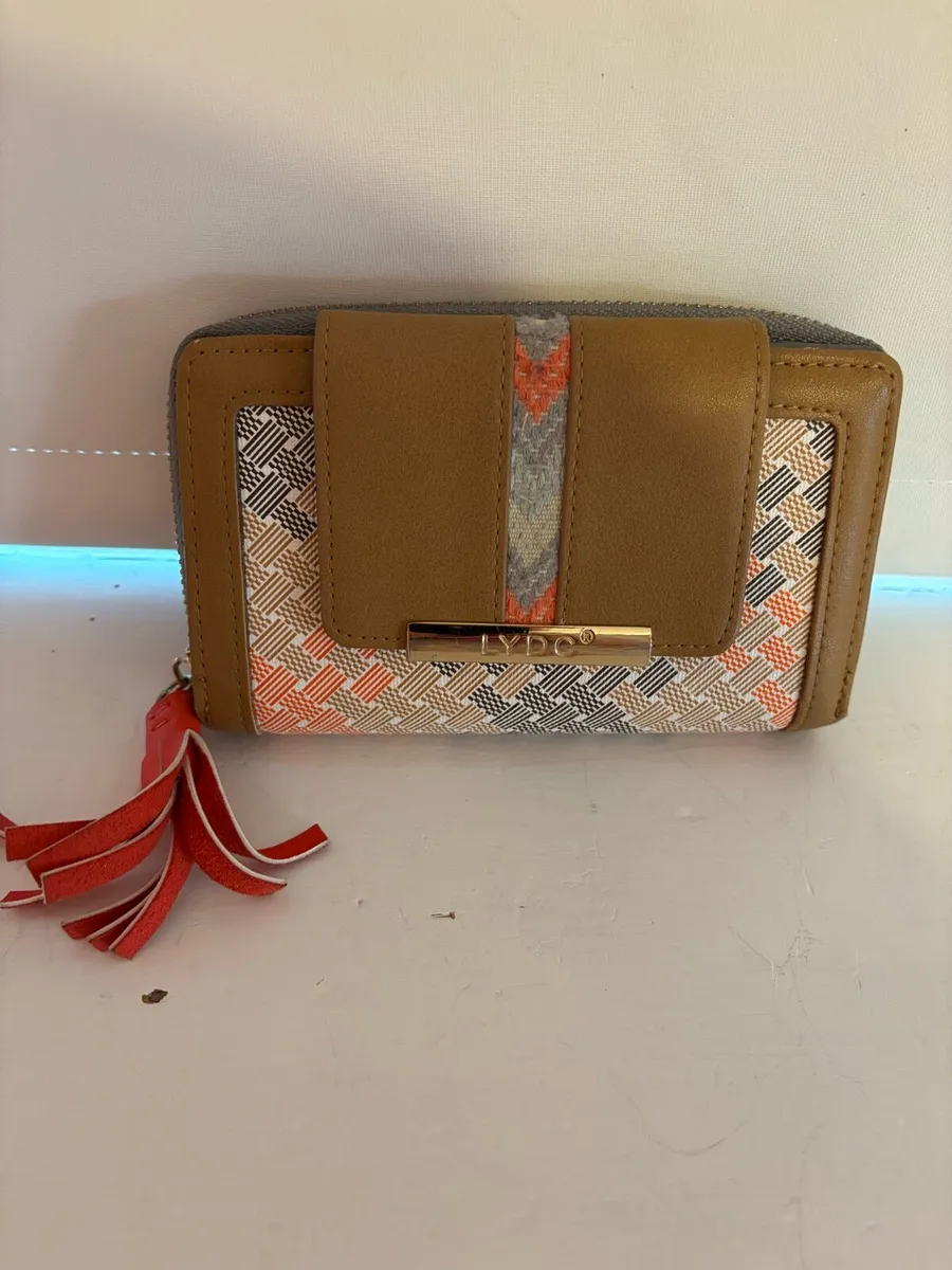 Colourful wallet - Image 1