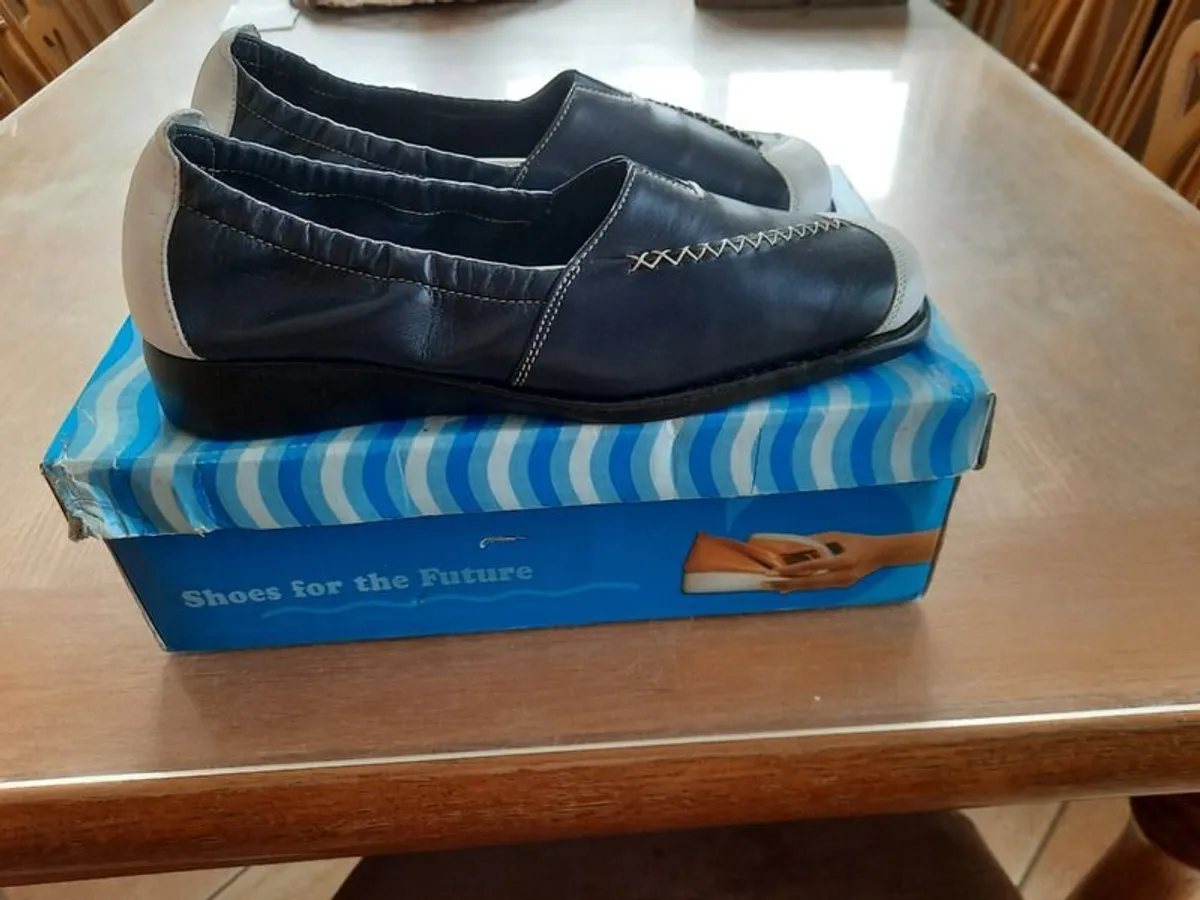 Ladies shoes, size 38/5 - Image 3