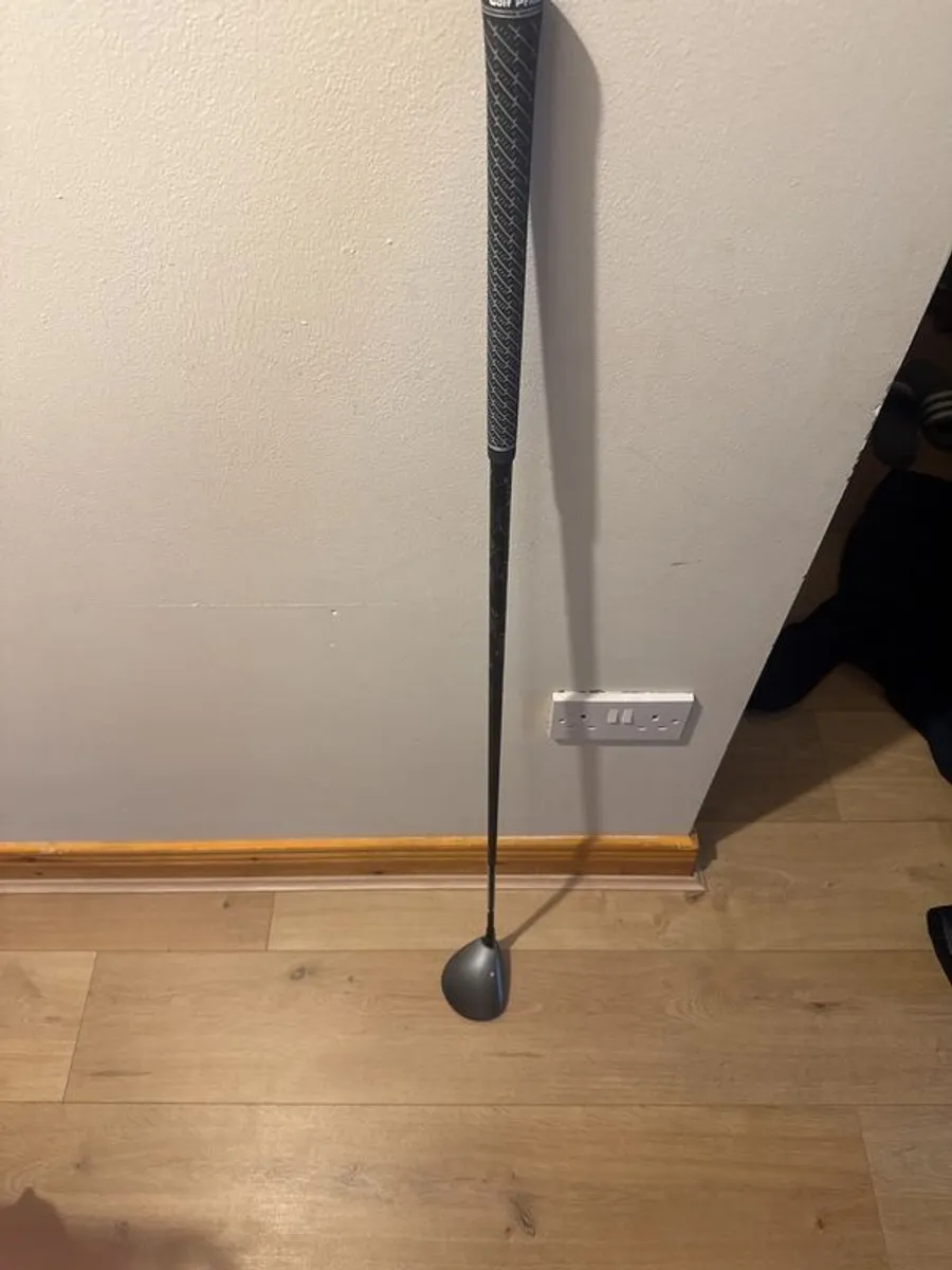 taylormade QI35 Tour 3 wood - Image 1