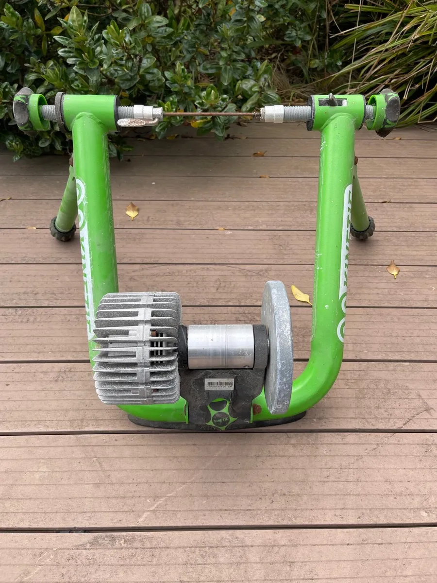 Kurt Kinetic Fluid  Bike Bicycle  Trainer - Image 3