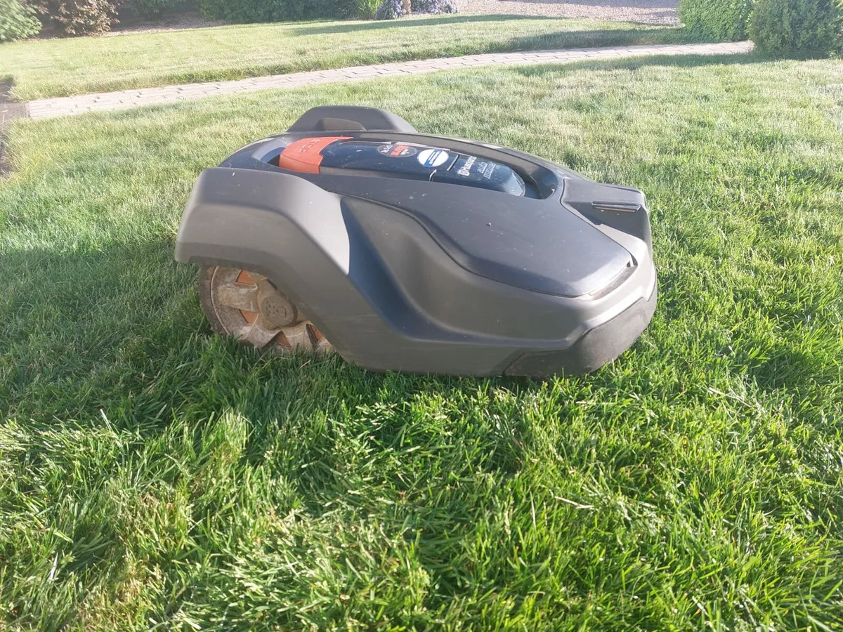 Husqvarna Automower - Image 1