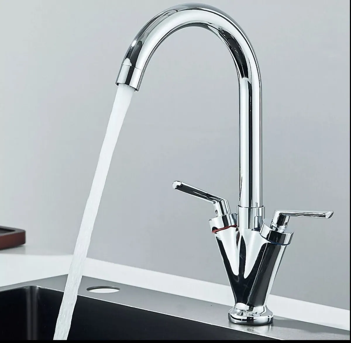 Kitchen Sink Mixer Tap Swivel Spout Mono Faucet - Image 1