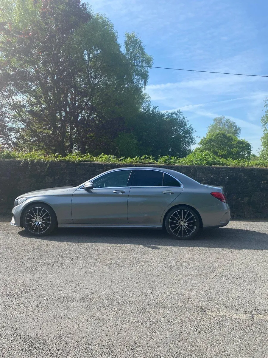 Mercedes-Benz C-Class 2015 - Image 2