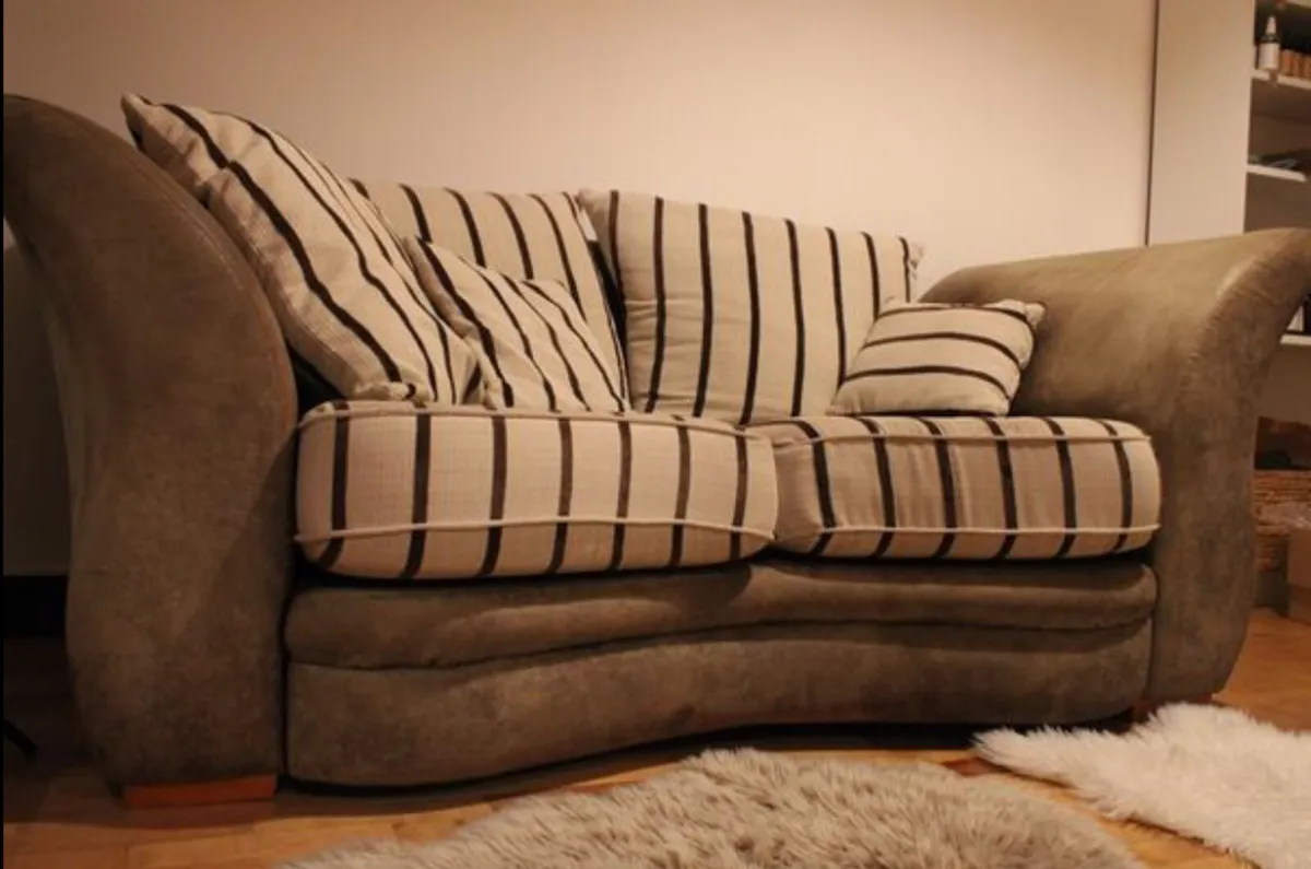 Sofa - Image 4