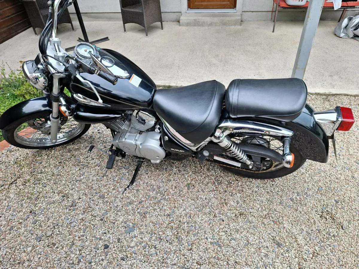 Suzuki VL 125 - Image 2