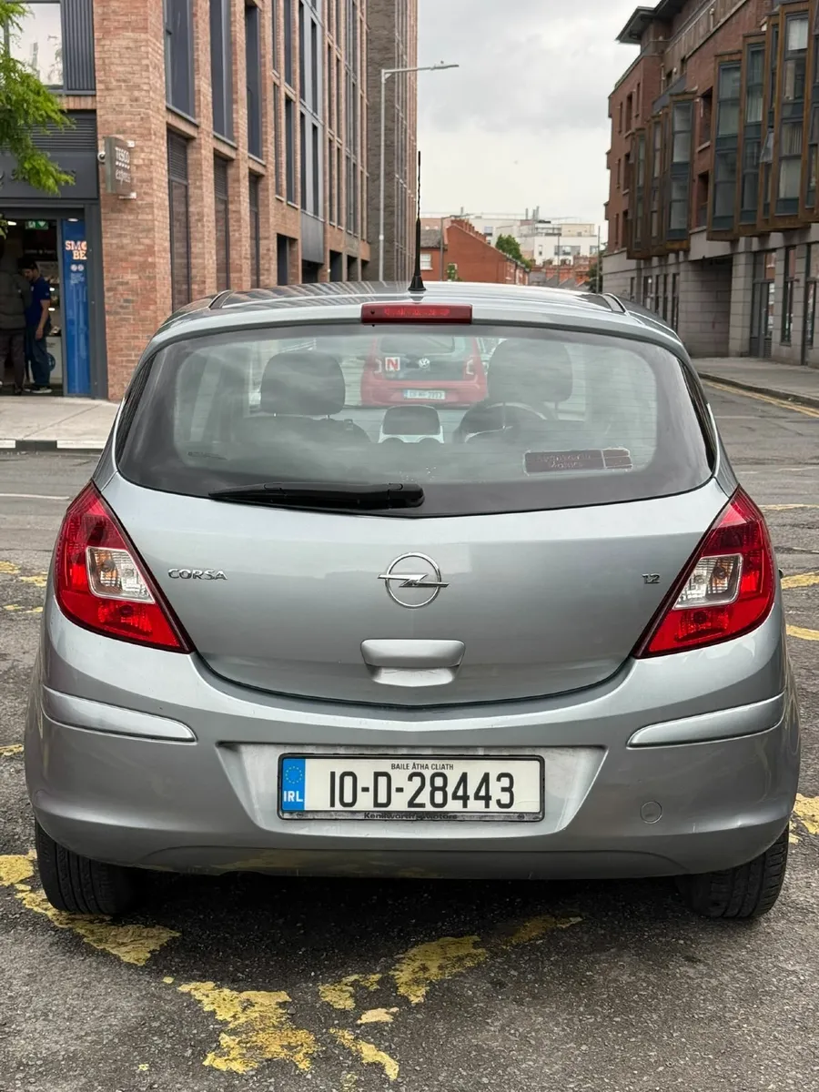 Opel Corsa 2010 - Image 4