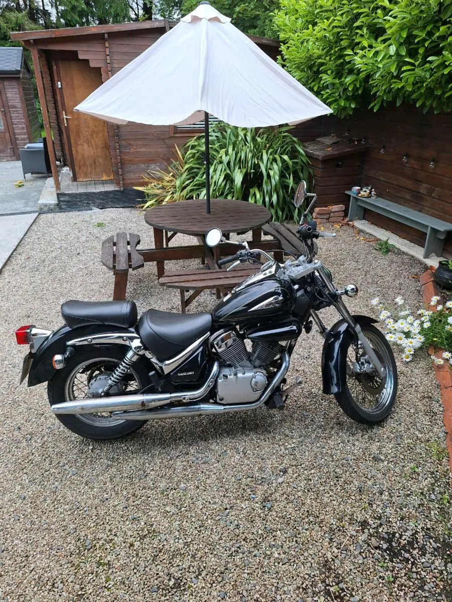 Suzuki VL 125 - Image 1