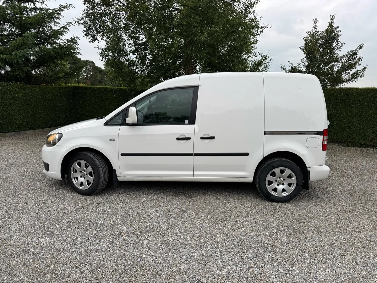 Volkswagen Caddy - Image 4