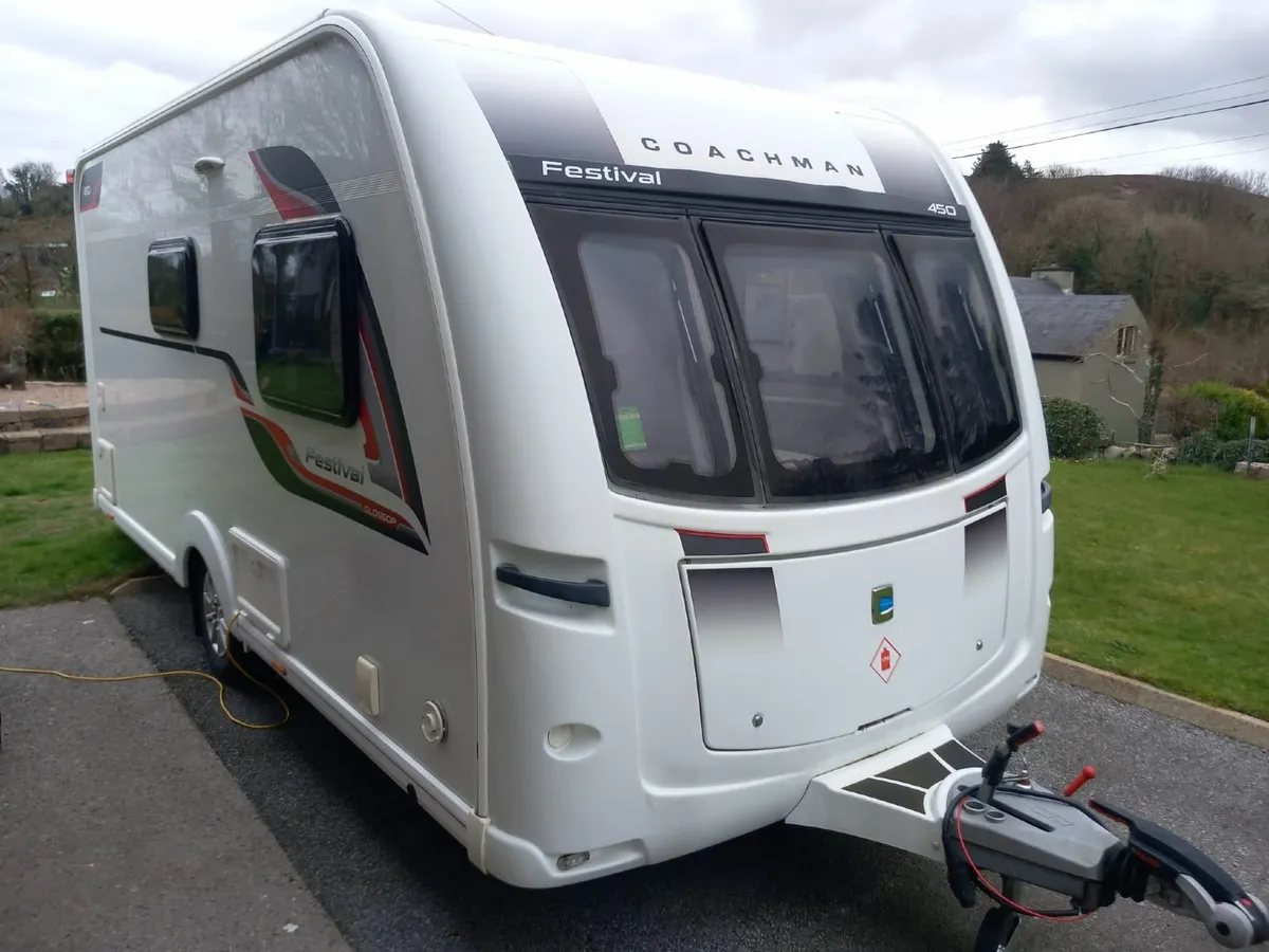 Caravan - Image 1