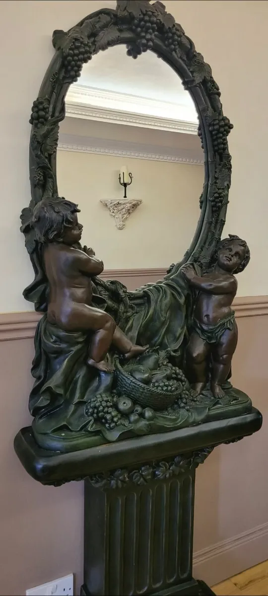 Large Cherub Mirror on stand - Image 2