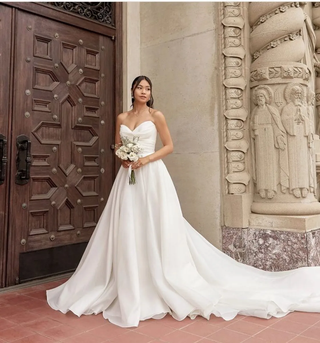 Ivory Organza Wedding Dress, size 10, perfect - Image 4