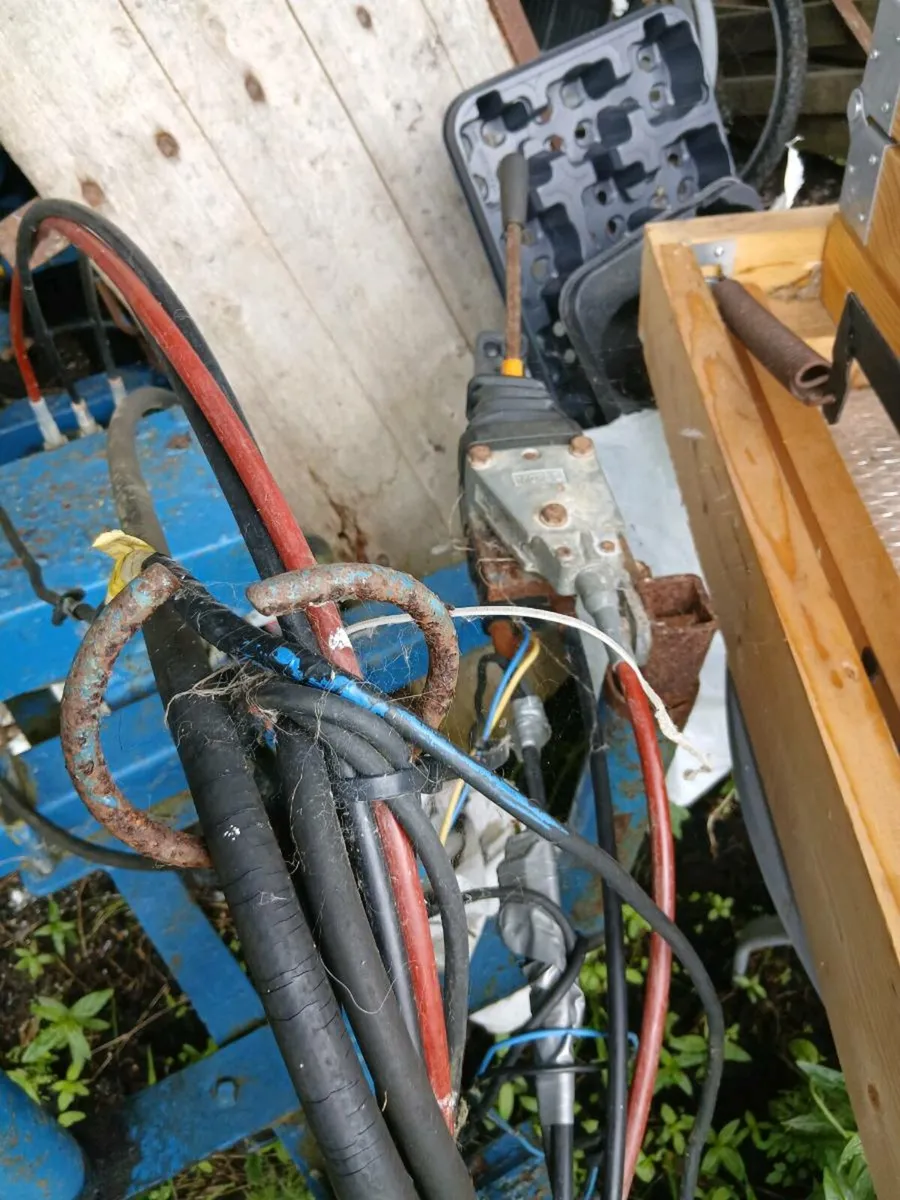 Farm machinery - Image 2