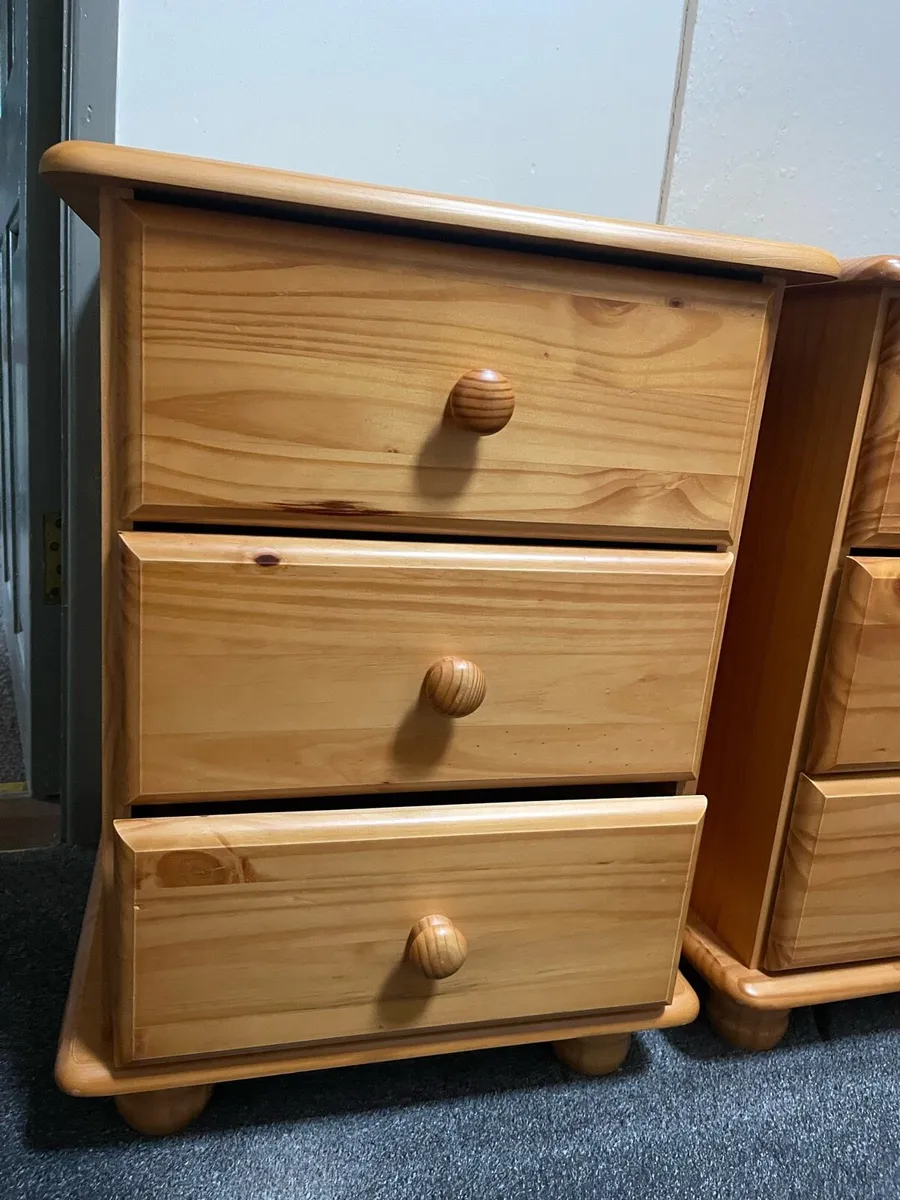 Bedside lockers - Image 2