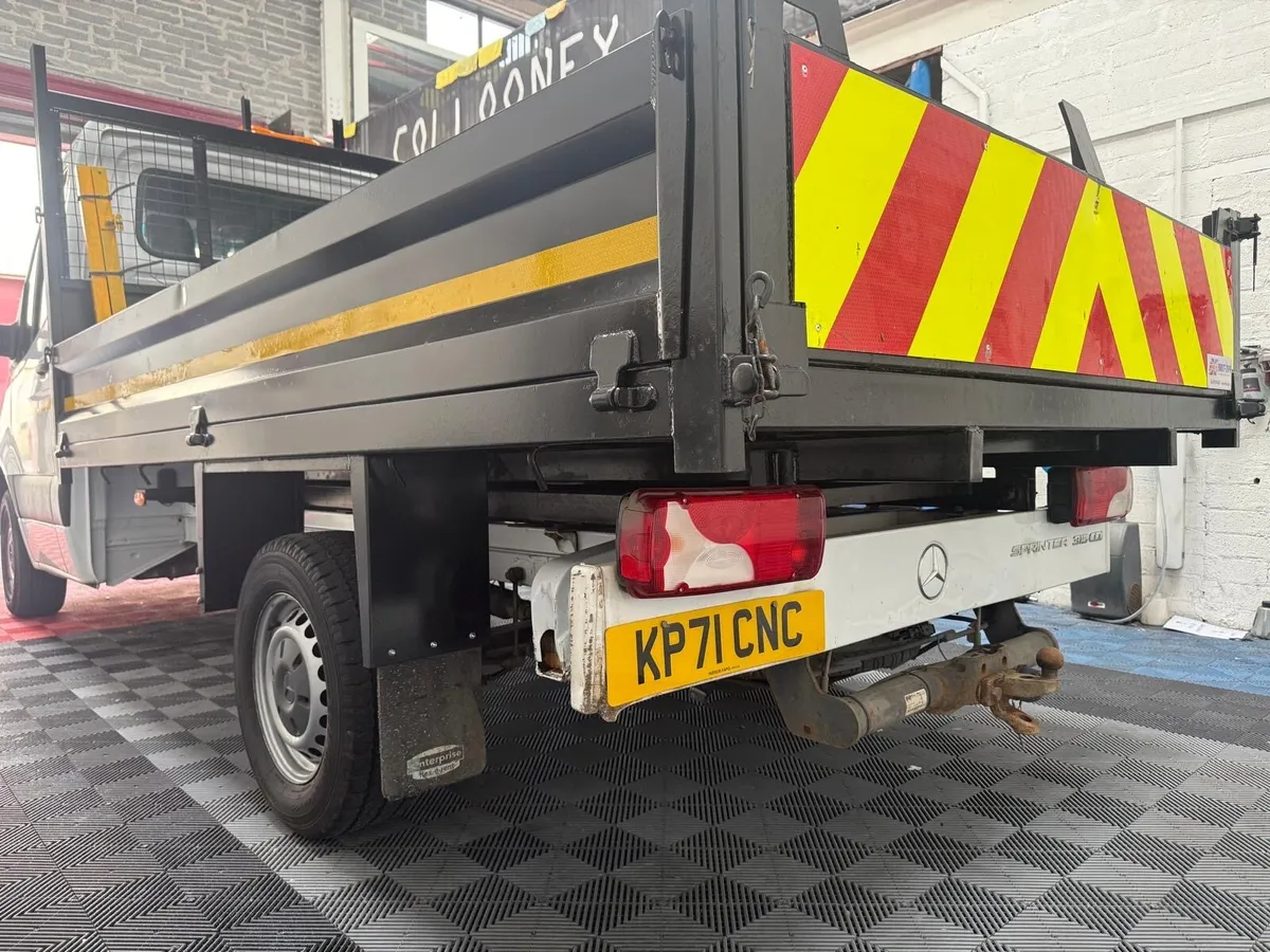 2021 Mercedes-Benz sprinter Tipper - Image 3