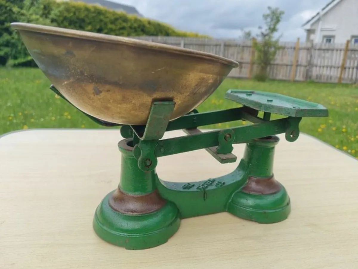 Vintage Metal Weighing Scales Cast Iron - Image 2