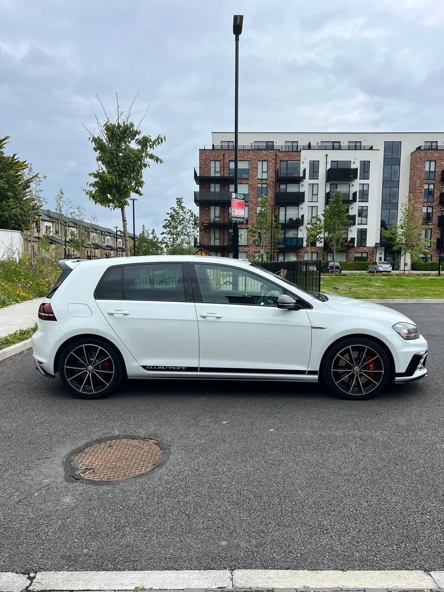 Golf GTI Clubsport - Original Irish Car - Image 4