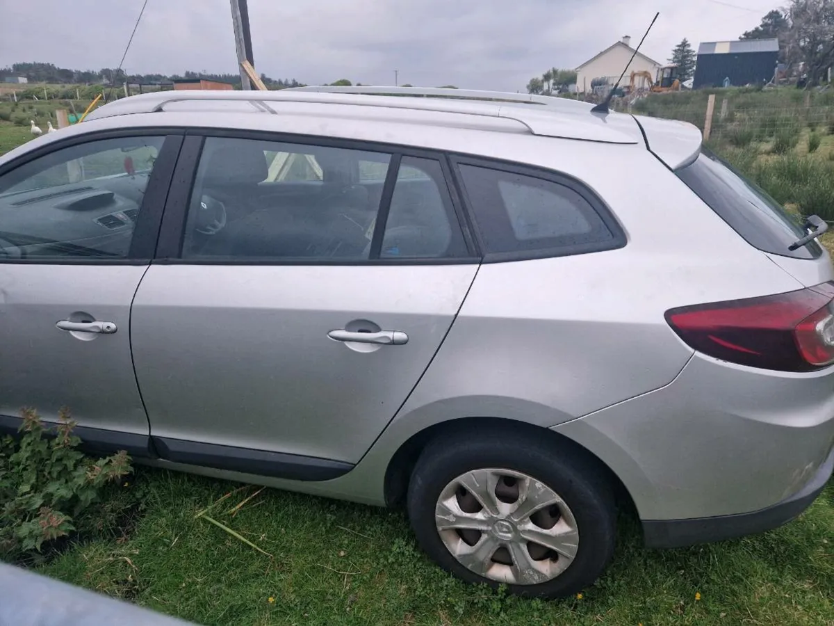 09 Renault Megane - Image 2